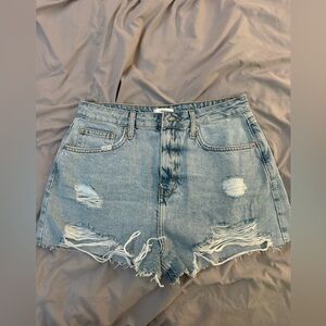 Forever 21 ripped blue jeans shorts high waisted
